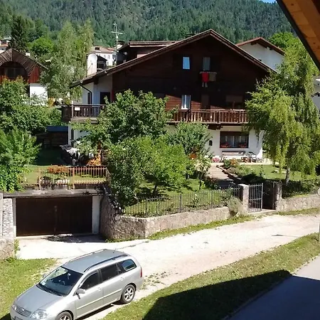 Casa Il Picchio Rosso *